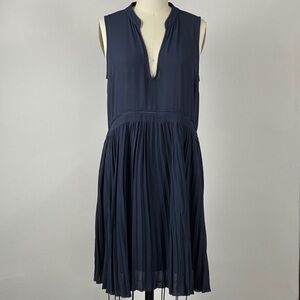 Elizabeth and James Navy Blue Sleeveless Pleated Dress